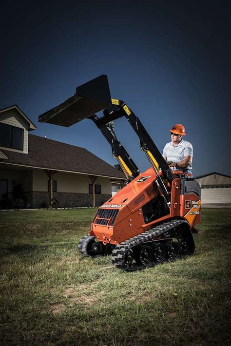 sk752 mini skid steer|Brochure: Ditch Witch SK752 Mini Skid Steer .